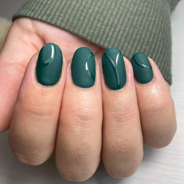 Womens Matte Green Nail Ideas