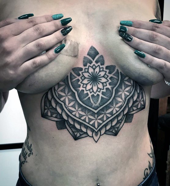 Womens Mehendi Art Tattoo Underboob