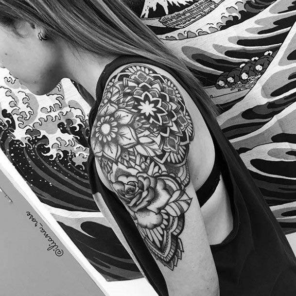 Womens Mesmerizing Black Art Tattoo Shoulders