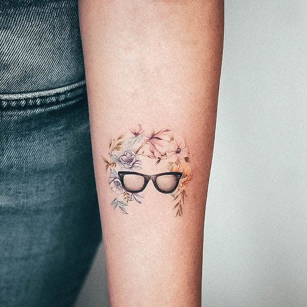 Womens Miniature Super Tattoo Designs