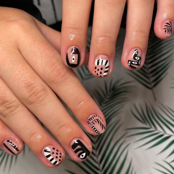 Womens Monochrome Nail Ideas