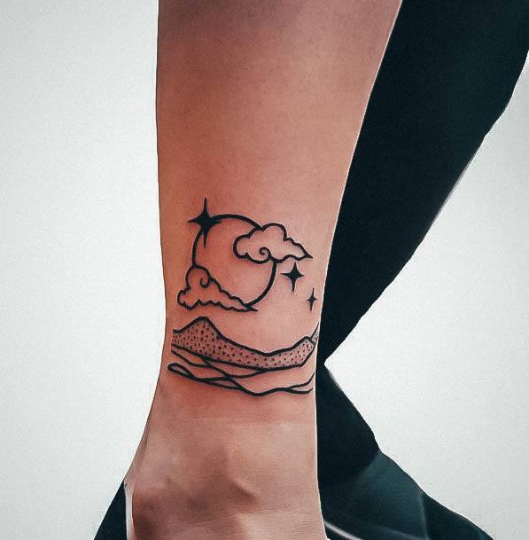 Womens Moon And Stars Super Tattoo Designs