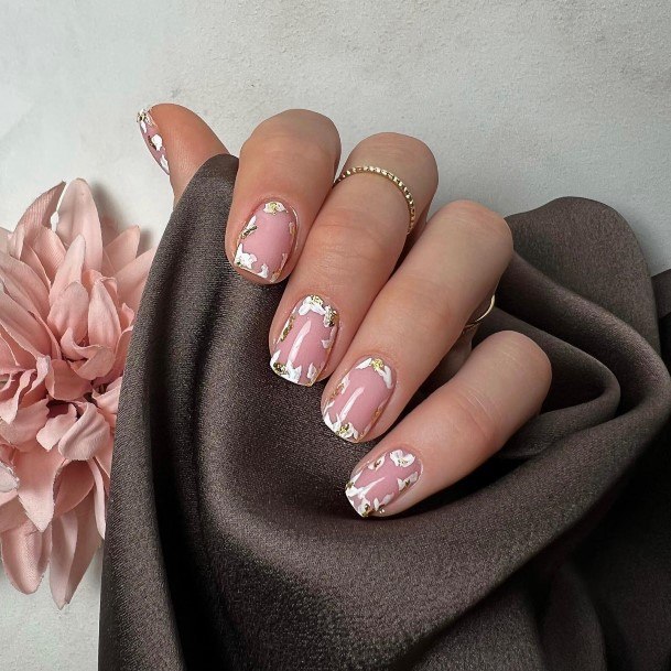 Womens Nail Ideas Gold