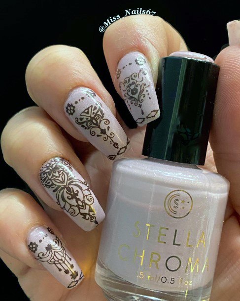 Womens Nail Ideas Henna