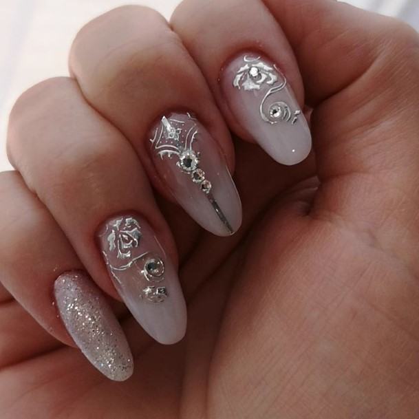 Womens Nail Ideas White And Silver