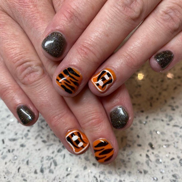 Womens Nail Ideas With Football Design