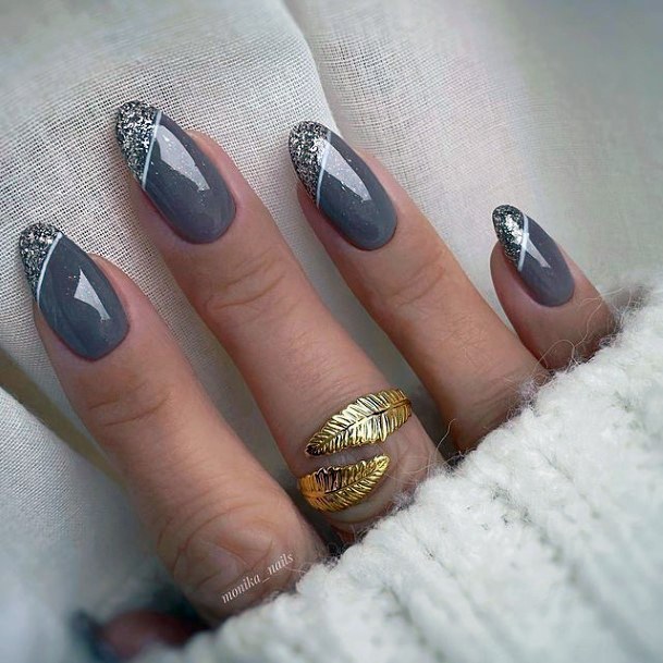 Womens Nail Ideas With Shimmer Design