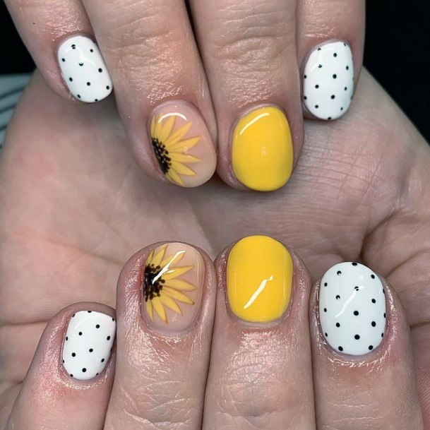 Top 100 Best Yellow Summer Nails For Women Bright - Fingernail Ideas