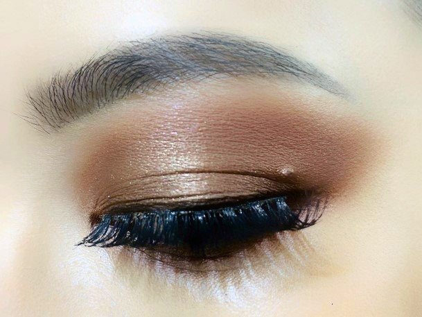 Womens Natural Eyeshadow Sheer