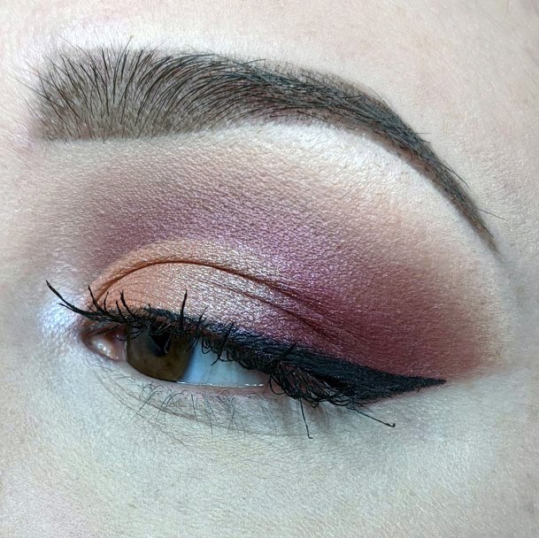 Womens Natural Sunset Pink Eyeshadow