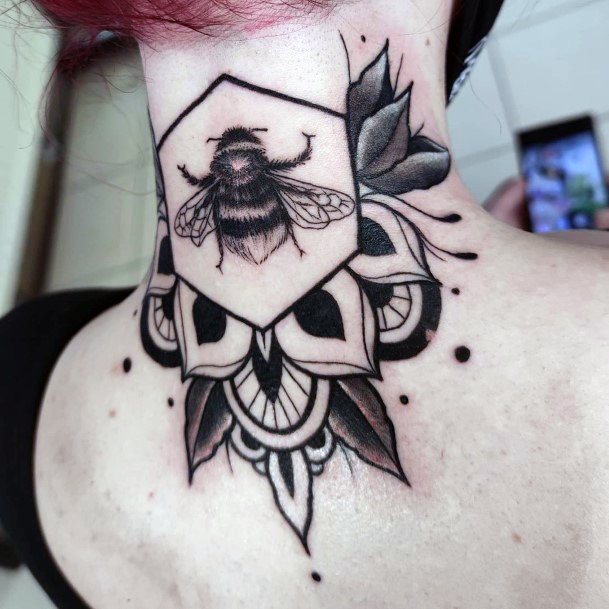 Womens Neck Bee Grand Tattoo Mandala