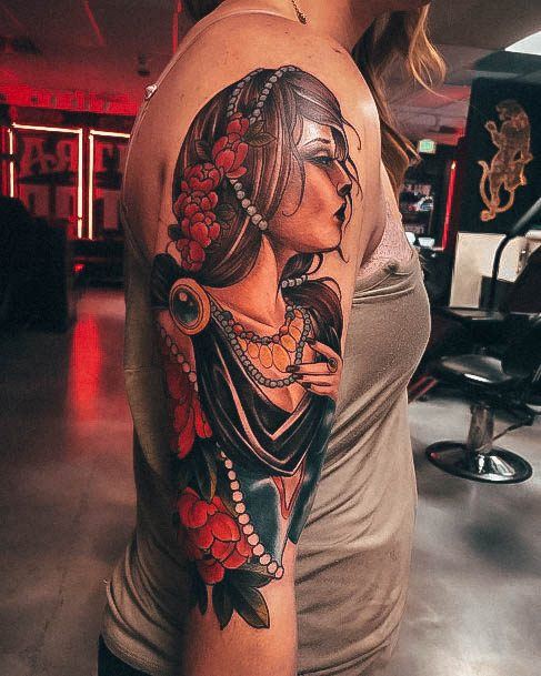 Womens Neo Traditional Good Looking Tattoos