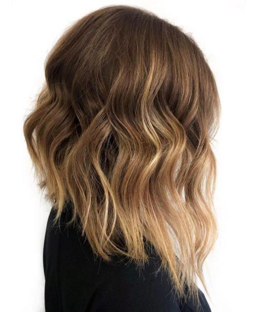 Womens Nice Brown And Blonde Lob Shorter In The Back Longer In The Front Dark Roots