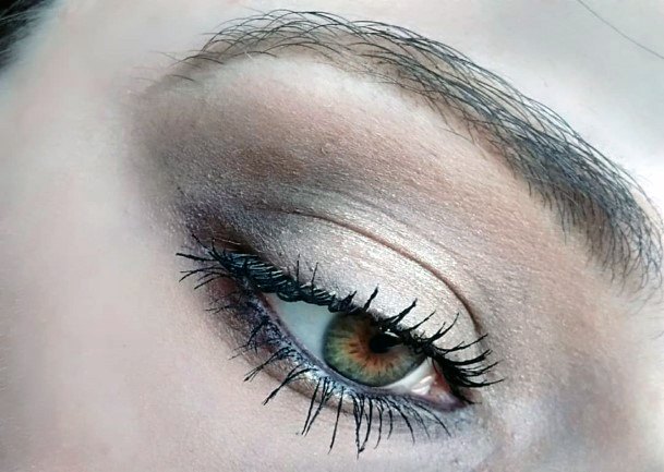 Womens Nude Brown Eyeshadow