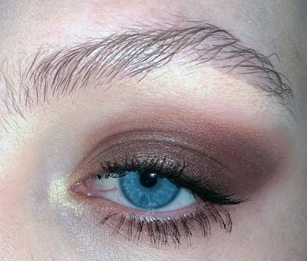 Womens Nude With Brown Effects Eyeshadow