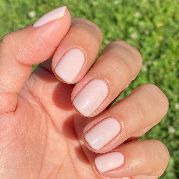 Womens Pale Pink Nail Ideas