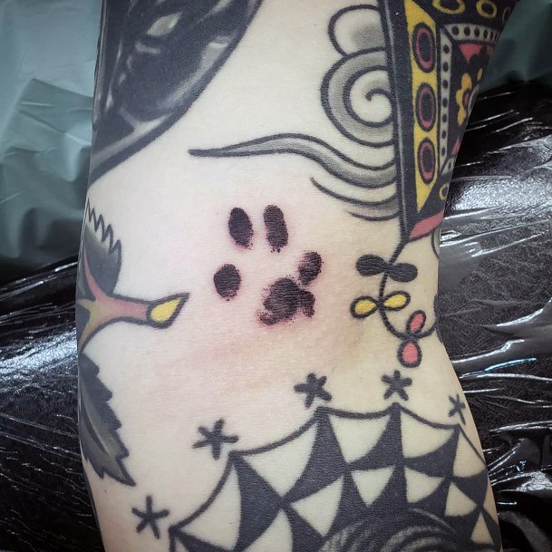 Womens Paw Print Art Cat Tattoo