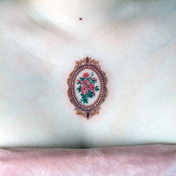 Womens Pendant Tattoo Design Ideas