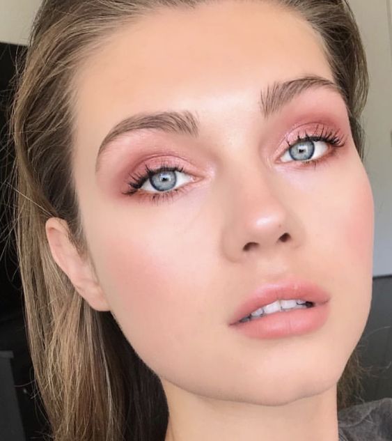 Womens Pink Eye Makeup Looks