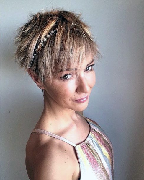 Womens Pixie Cut Ideas For Short Thin And Fine Hair