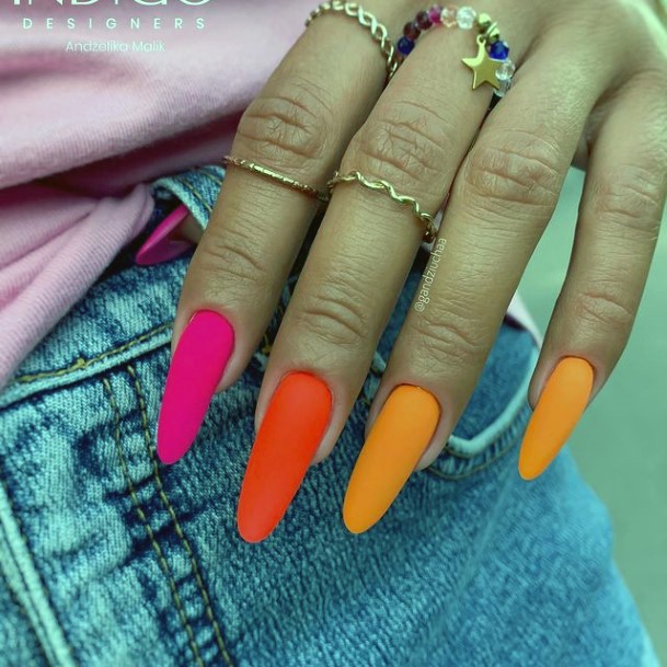 Womens Plain Super Nail Designs