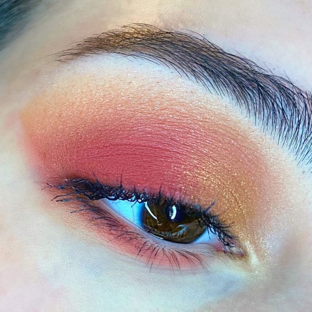 Womens Posh Red Eyeshadow