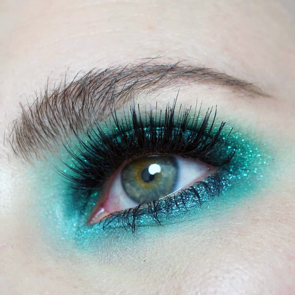 Womens Pretty Sea Green Glitter Eyeshadow