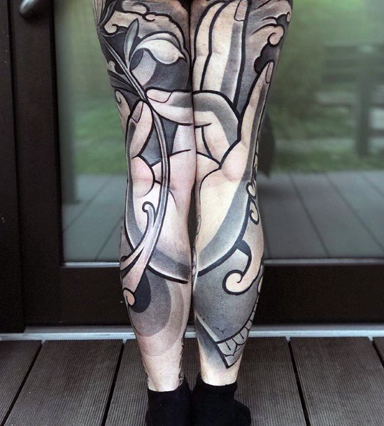 Womens Rare Tattoo On Legs