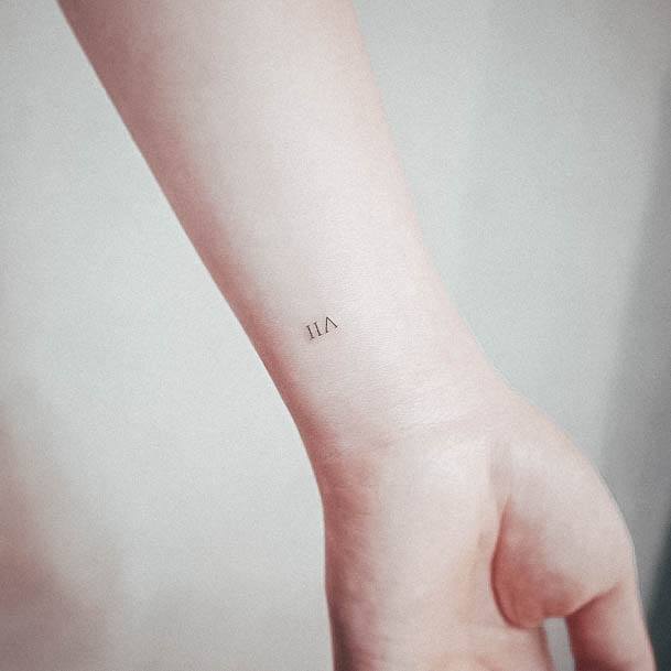 Womens Roman Numeral Good Looking Tattoos