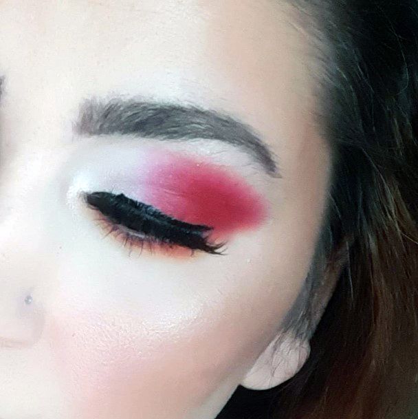 Womens Ruby Red Eyeshadow