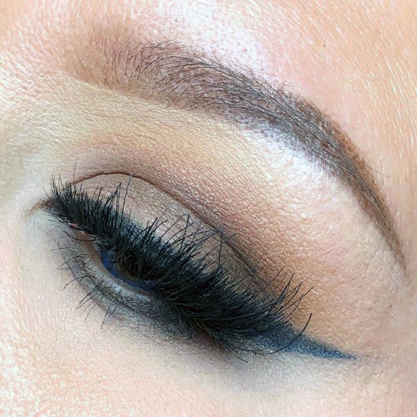 Womens Ruddy Brown Eyeshadow