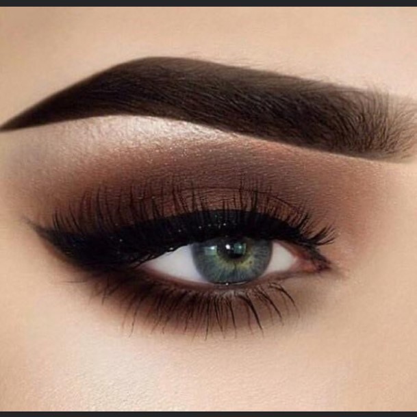 Womens Shadow Pretty Makeup Looks For Eye