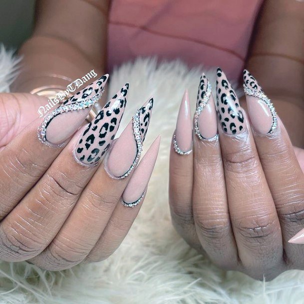 Womens Silver Roped Leopard Nails Women