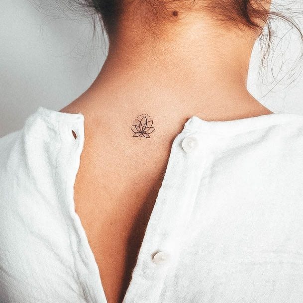 Womens Simple Flower Tattoo Ideas