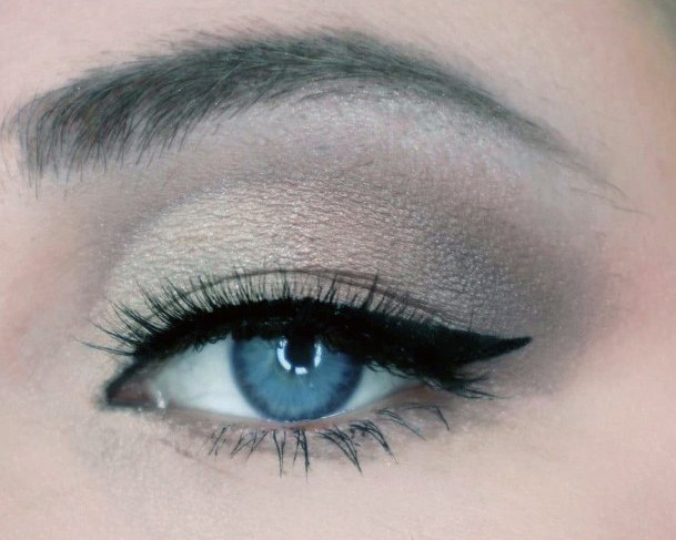 Womens Simple Nude Eyeshadow