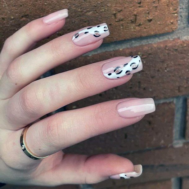 Womens Sliced Design Leopard Nails Art