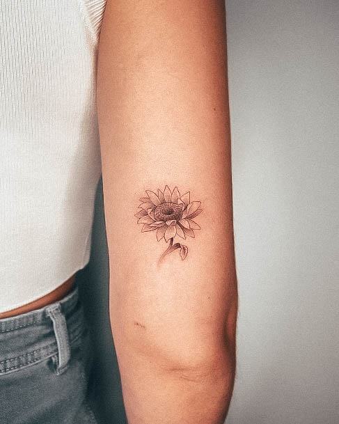 Womens Small Sunflower Tattoo Ideas