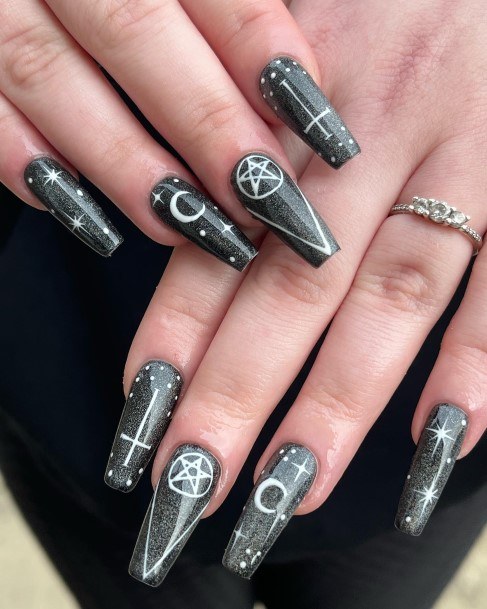Womens Spooky Good Looking Nails