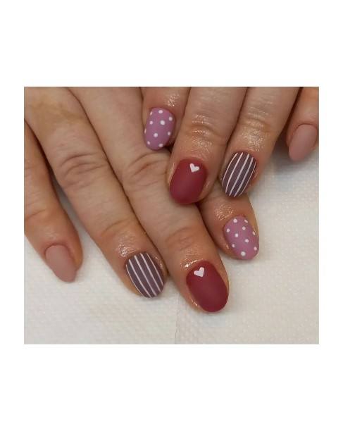 Womens Striped Nails