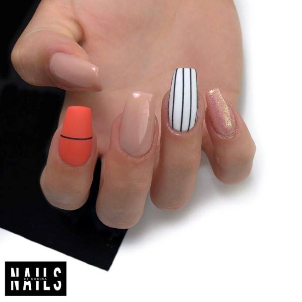 Womens Striped Super Nail Designs