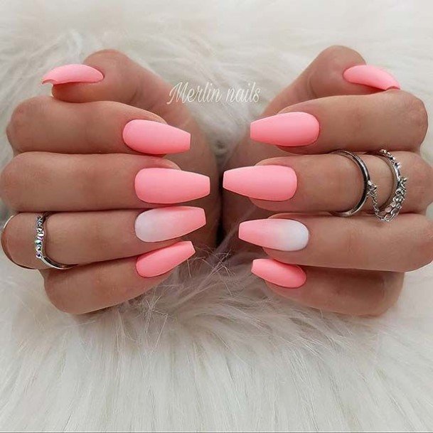 Womens Summer Matte Nail Ideas