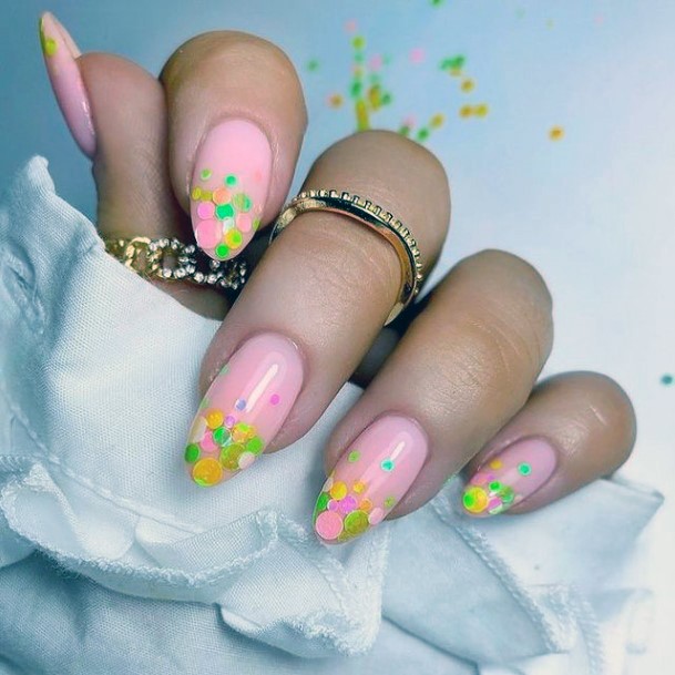 Womens Summer Yellow Flowers April Nails