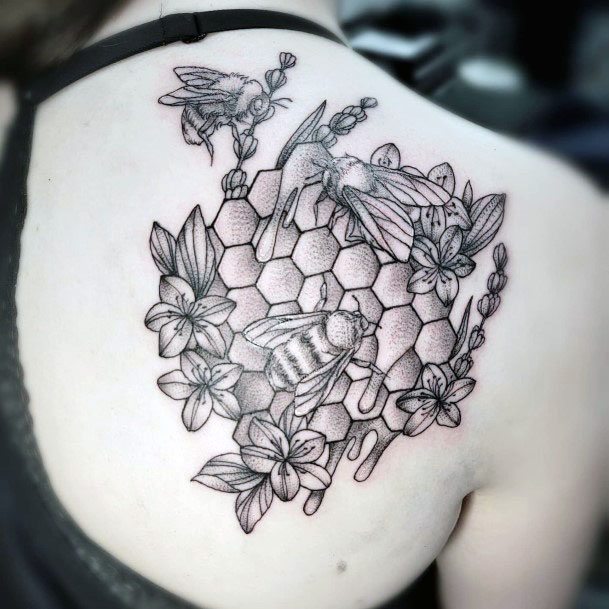 Womens Tattoo Art Honeycomb Tattoo