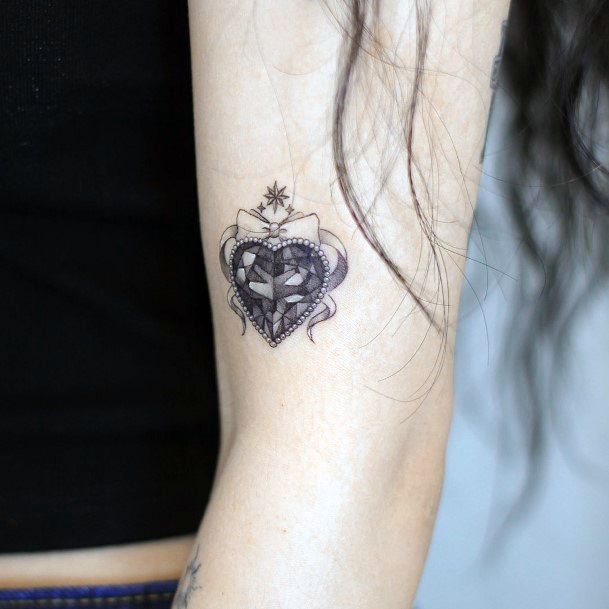 Womens Tattoo Art Pendant Tattoo