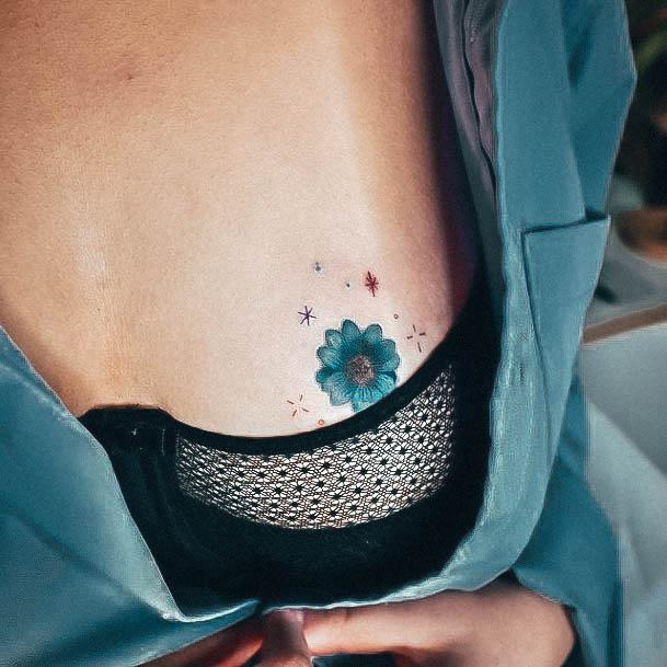 Womens Tattoo Art Small Flower Tattoo