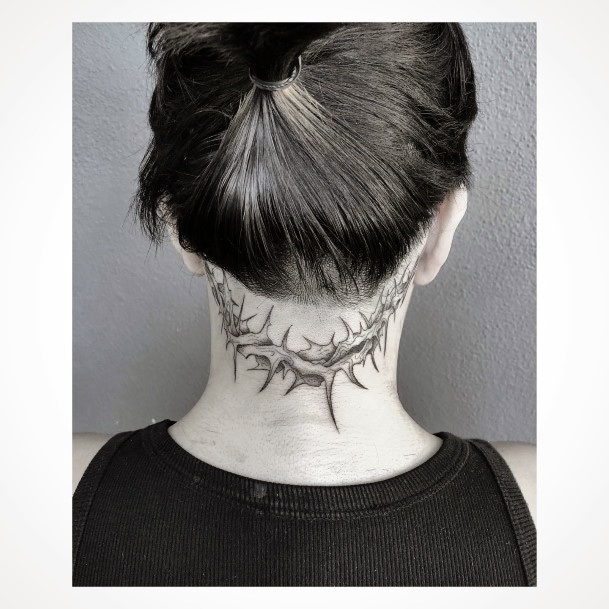 Womens Tattoo Art Thorns Tattoo