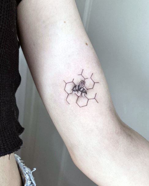 Womens Tattoo Ideas Honeycomb