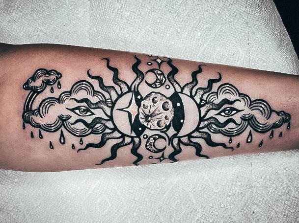 Womens Tattoo Ideas Sun And Moon
