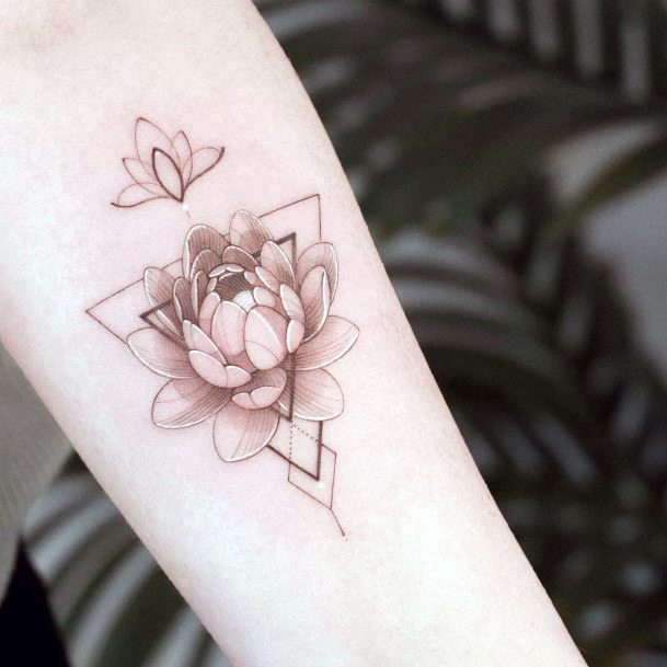 Womens Tattoo Ideas Water Lily