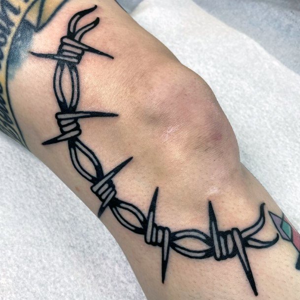 Womens Tattoo Ideas With Barbed Wire Design